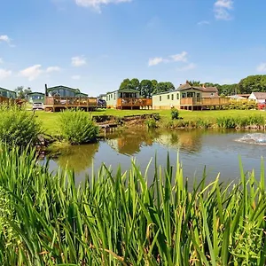  Holiday park Burtree Lakes United Kingdom